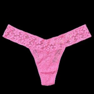 Victoria's Secret ultimate stretch lace One Size Fits All Thong Panty Pink